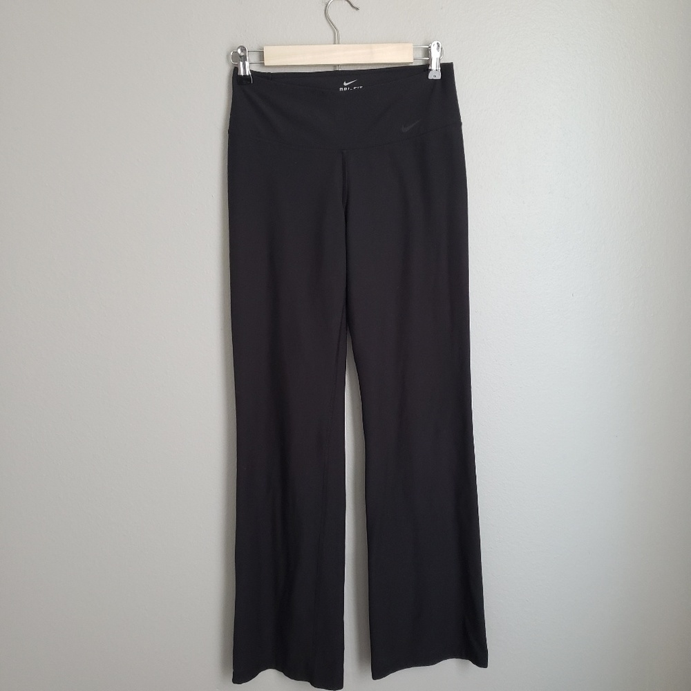 Nike | Yoga Boot Cut- S - Picture 2 of 7